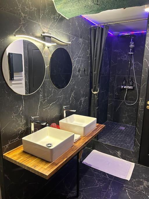 L'Etreinte, Gite De Charme Avec Jacuzzi Interieur Et Sauna Guemene-sur-Scorff Exterior photo