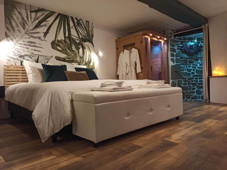 L'Etreinte, Gite De Charme Avec Jacuzzi Interieur Et Sauna Guemene-sur-Scorff Exterior photo